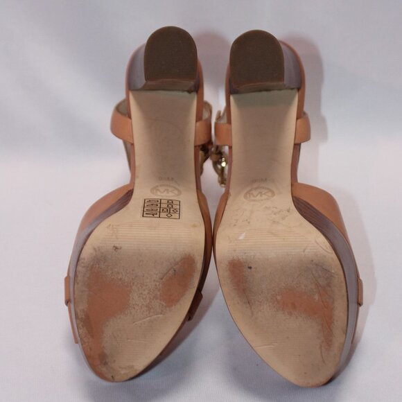 Elegant Tan Platform Sandals - Picture 8 of 12